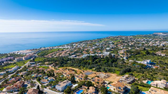 Image No.28-3 Bed Villa for sale