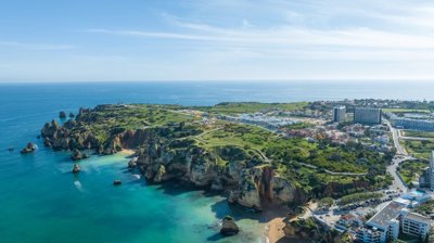 4958-746728-a6b56ac677102989ead21edcaf149190a