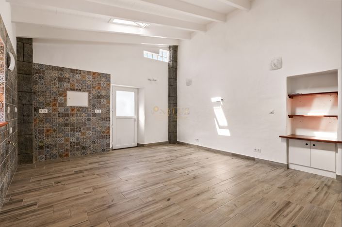 Image No.3-Maison de ville de 1 chambre à vendre à Lagos