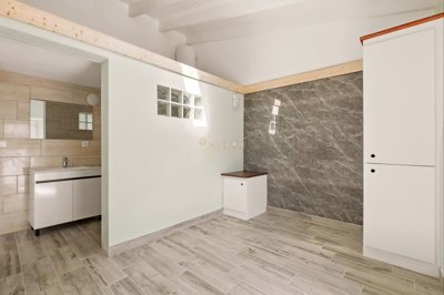 4958-693937-a6b56ac677102989ead21edcaf149190a