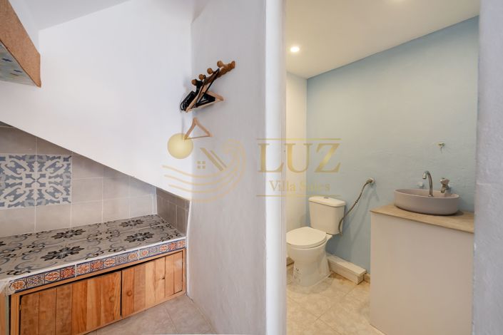 Image No.18-Villa for sale
