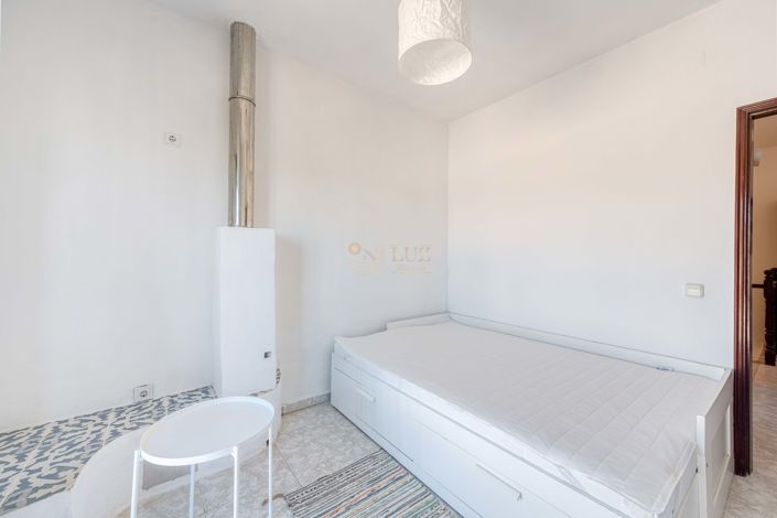 Image No.20-Villa for sale