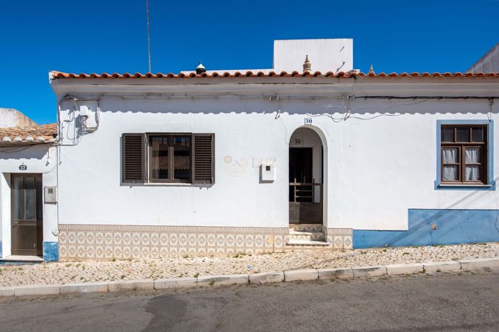 Image No.30-Villa for sale