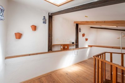 4958-692396-a6b56ac677102989ead21edcaf149190a