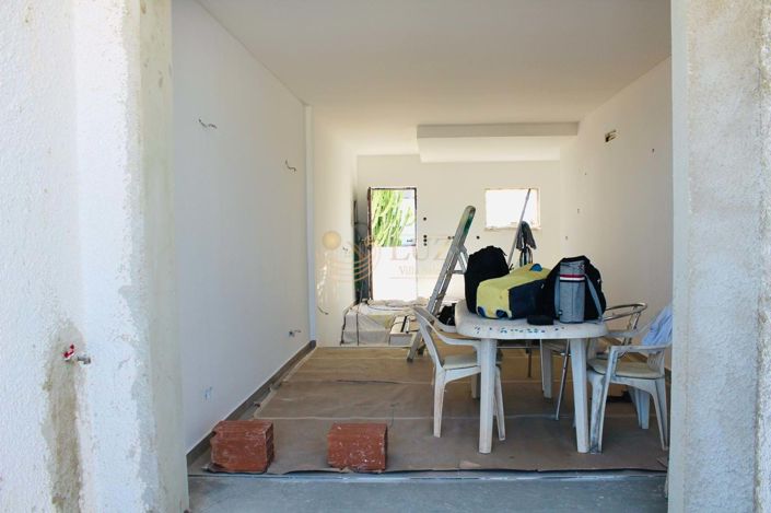 Image No.13-2 Bed Townhouse for sale