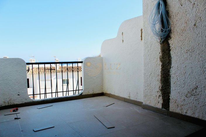 Image No.15-2 Bed Townhouse for sale