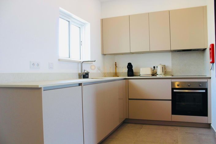 Image No.27-2 Bed Townhouse for sale