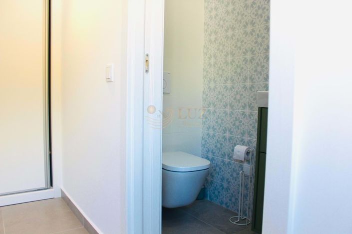 Image No.34-2 Bed Townhouse for sale