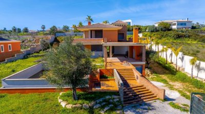 4958-635018-a6b56ac677102989ead21edcaf149190a