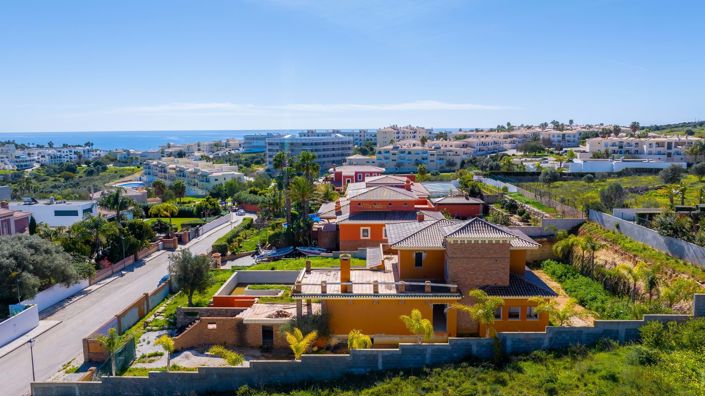 Image No.4-Villa for sale