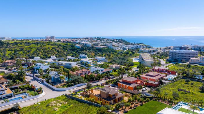 Image No.7-Villa for sale