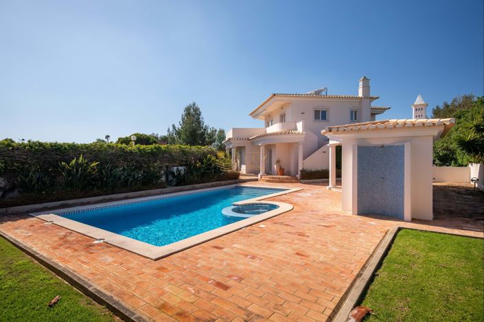 Image No.2-5 Bed Villa for sale