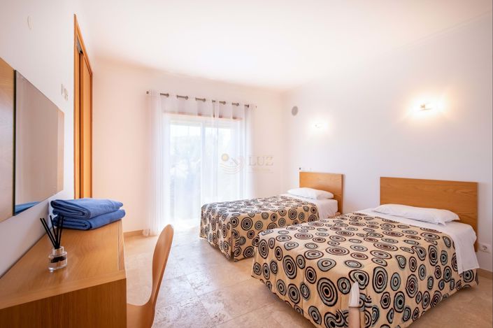 Image No.32-5 Bed Villa for sale