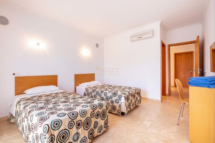 Image No.34-5 Bed Villa for sale