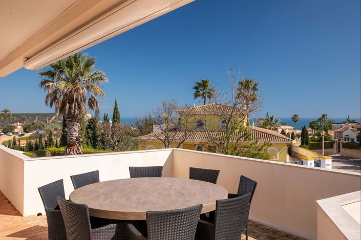 Image No.42-5 Bed Villa for sale