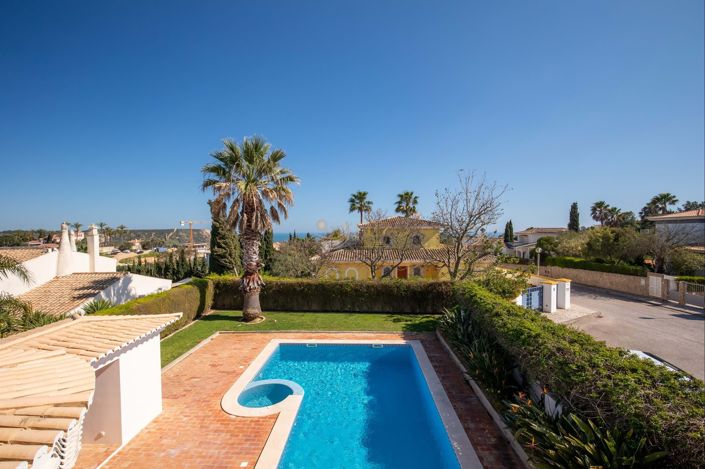 Image No.5-5 Bed Villa for sale