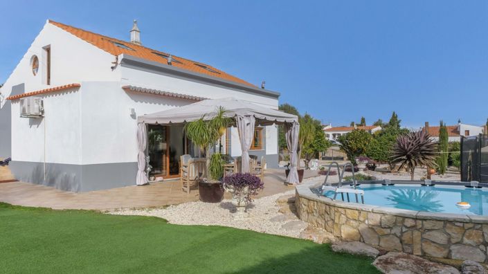 Image No.5-4 Bed Farmhouse for sale