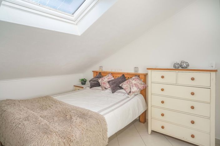 Image No.51-4 Bed Farmhouse for sale