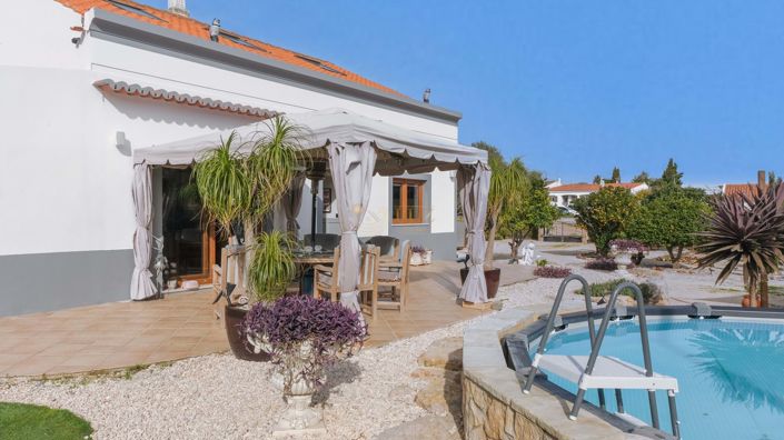 Image No.7-4 Bed Farmhouse for sale