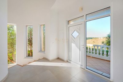 4958-750822-a6b56ac677102989ead21edcaf149190a