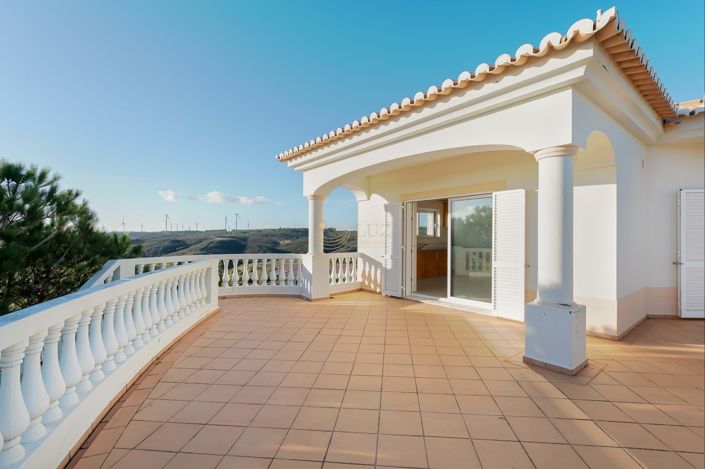 Image No.27-4 Bed Villa for sale