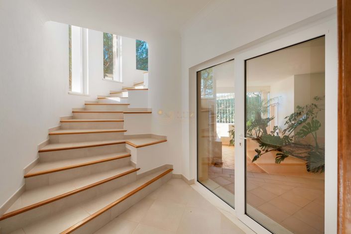 Image No.31-4 Bed Villa for sale