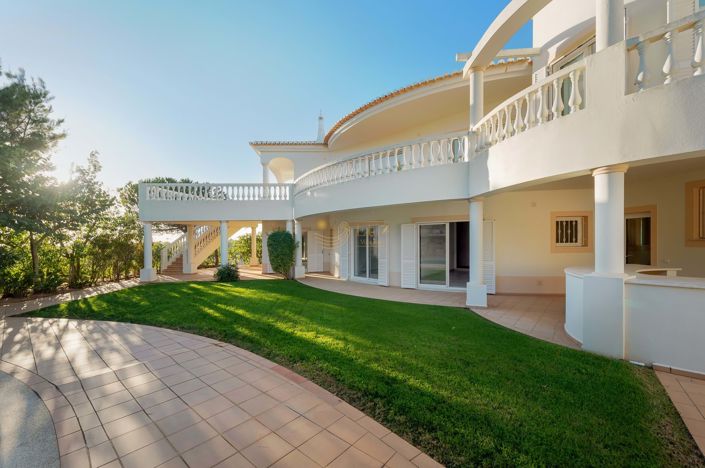 Image No.4-4 Bed Villa for sale