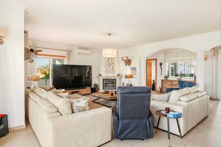 Image No.17-5 Bed Villa for sale