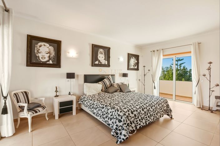 Image No.30-5 Bed Villa for sale