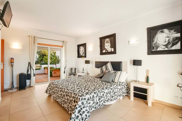 Image No.31-5 Bed Villa for sale