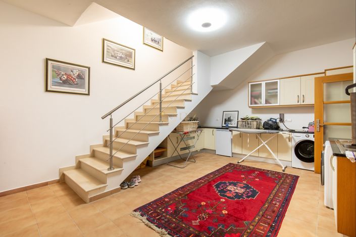 Image No.51-5 Bed Villa for sale