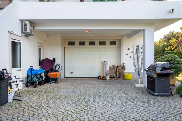 Image No.60-5 Bed Villa for sale