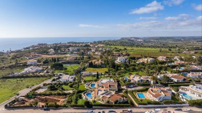 4958-764178-a6b56ac677102989ead21edcaf149190a