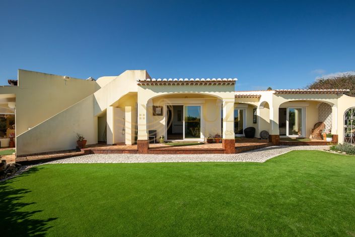 Image No.20-4 Bed Villa for sale