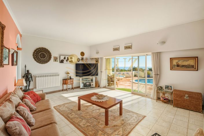 Image No.24-4 Bed Villa for sale