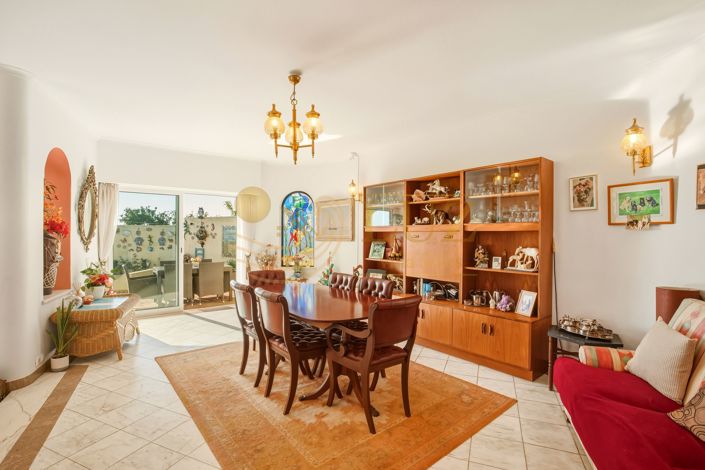 Image No.29-4 Bed Villa for sale