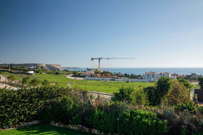 Image No.34-4 Bed Villa for sale