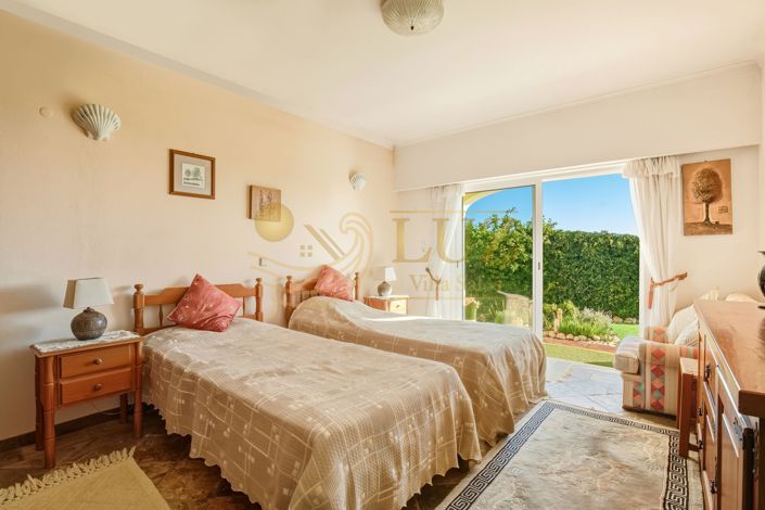 Image No.43-4 Bed Villa for sale