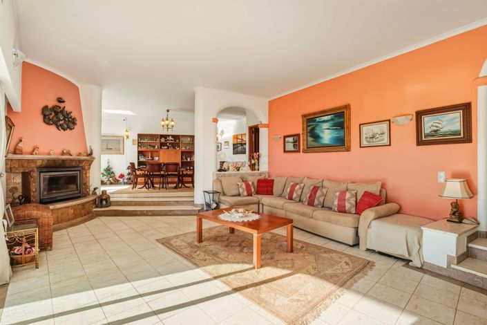 Image No.44-4 Bed Villa for sale