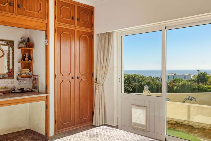 Image No.54-4 Bed Villa for sale