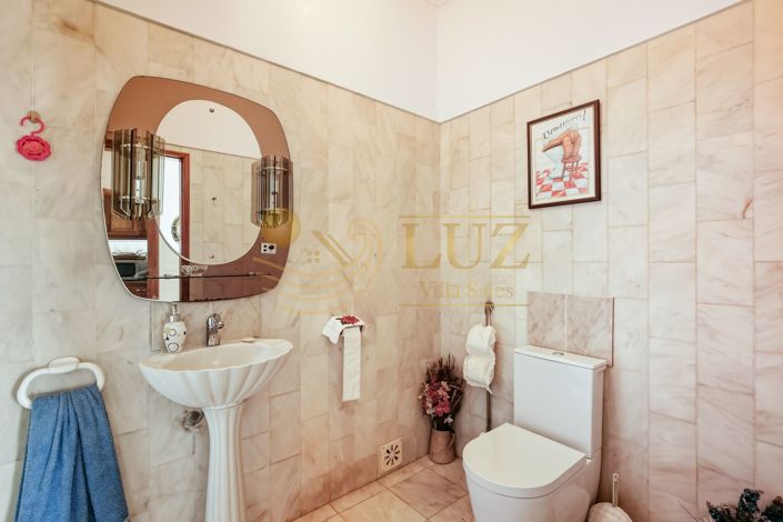 Image No.54-4 Bed Villa for sale