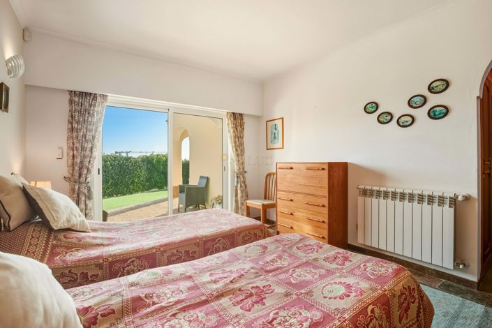 Image No.54-4 Bed Villa for sale