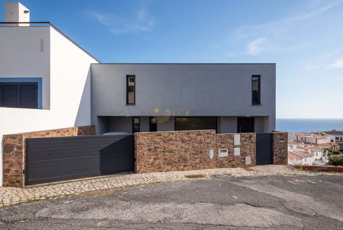 Image No.2-2 Bed Villa for sale