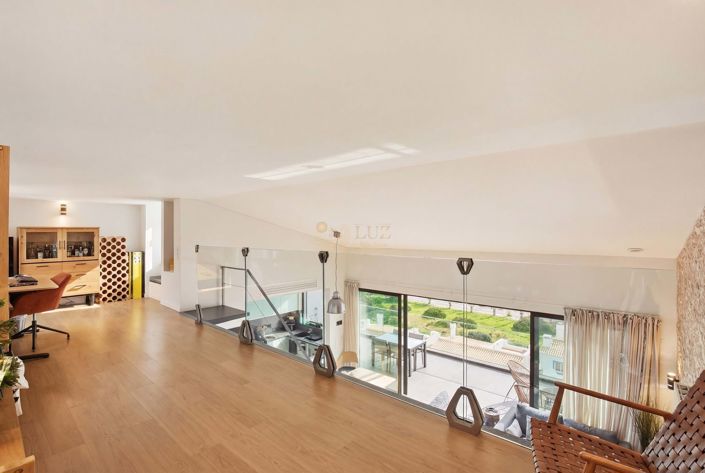 Image No.20-2 Bed Villa for sale