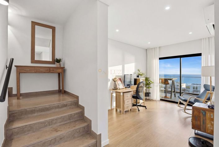 Image No.27-2 Bed Villa for sale