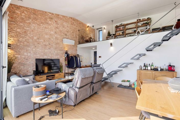 Image No.7-2 Bed Villa for sale