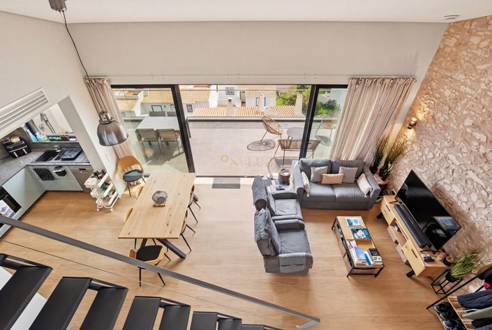 Image No.9-2 Bed Villa for sale