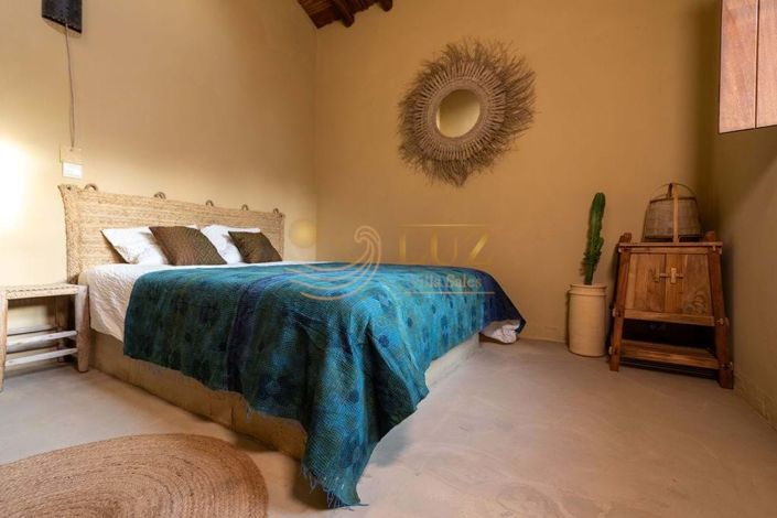 Image No.25-3 Bed Farmhouse for sale