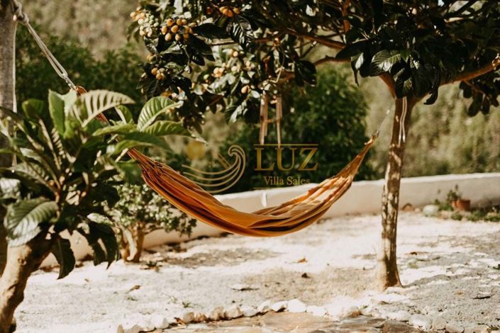 Image No.28-3 Bed Farmhouse for sale