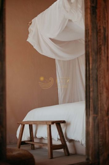 Image No.40-3 Bed Farmhouse for sale